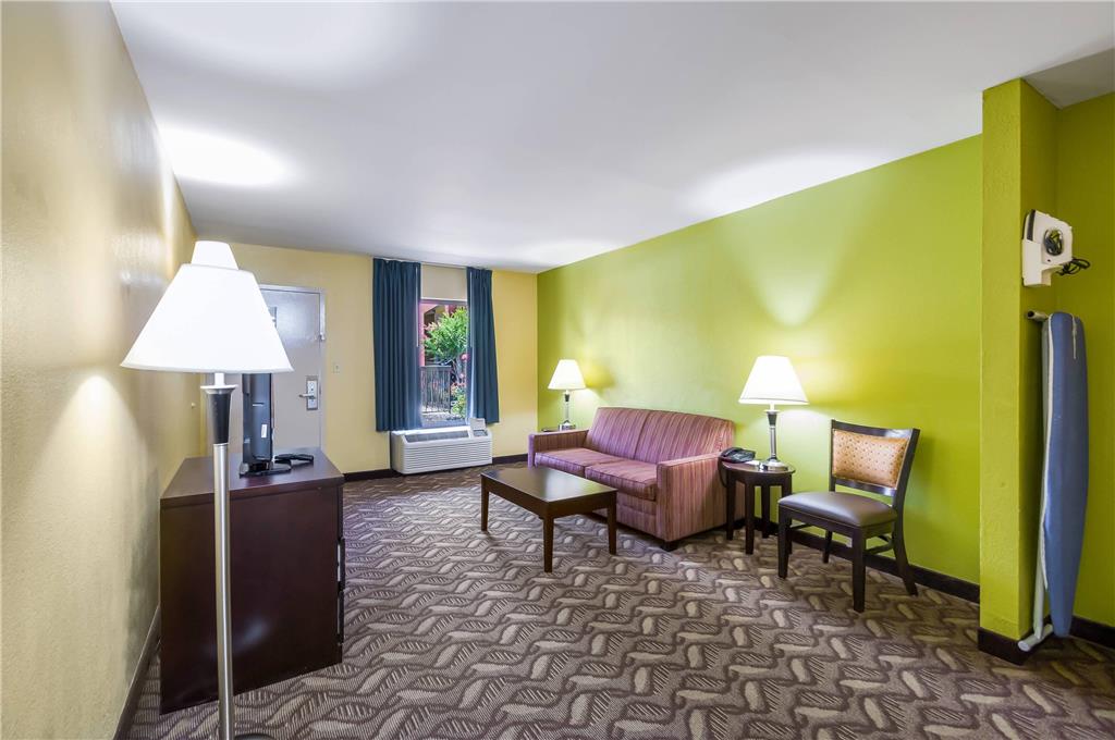 Quality Inn Fredericksburg Central Park Area - photo 33