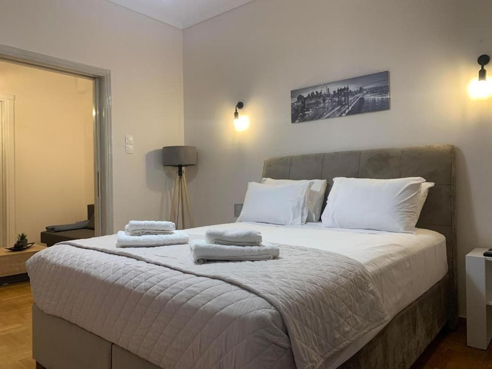 Athenian Stay Trikoupi 1 Apartment — 4-Star Luxury Hotel in Athens, Greece