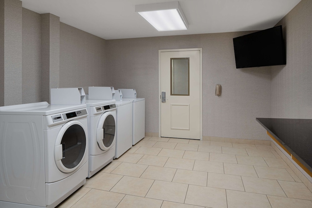 Homewood Suites by Hilton Carle Place Garden City NY - photo 26