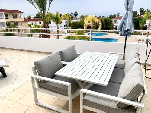 Nissi Sandy Bay C09 — 4-Star Luxury Hotel in Ayia Napa, Cyprus