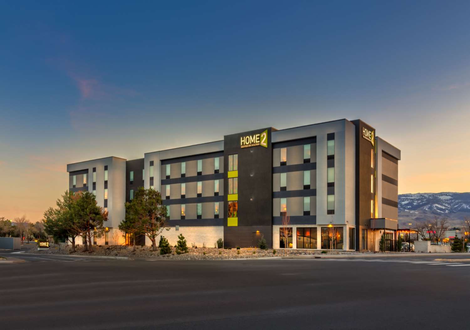 Home2 Suites by Hilton Reno - photo 2