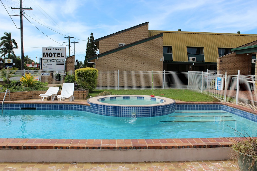 Sun Plaza Motel