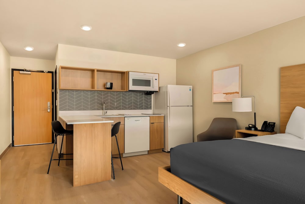 LivAway Suites Missoula - photo 19