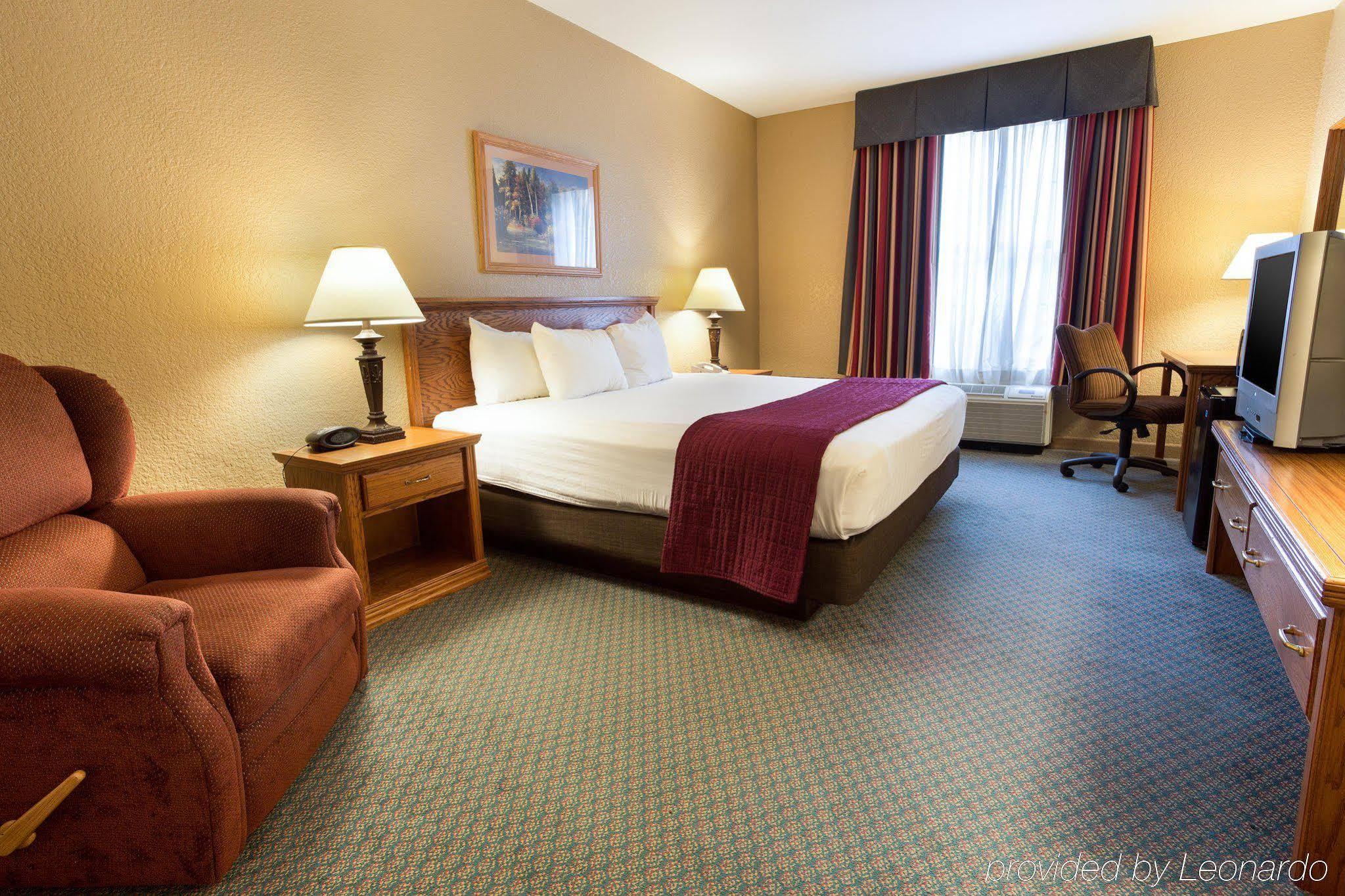 Pear Tree Inn Lafayette LA - photo 12