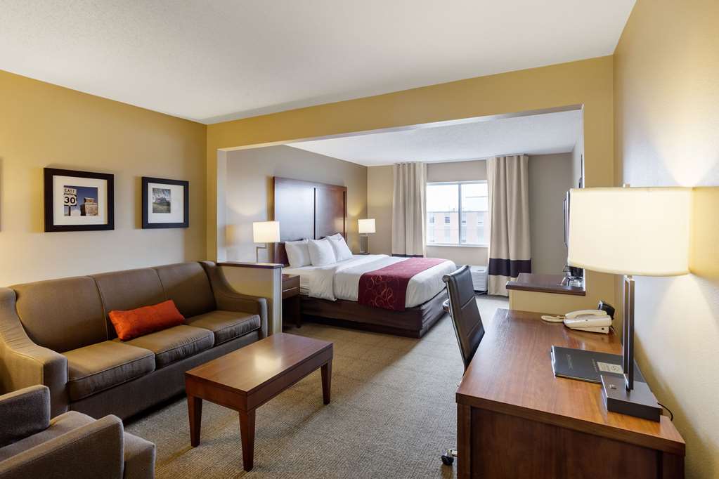 Comfort Suites Lincoln North - photo 13