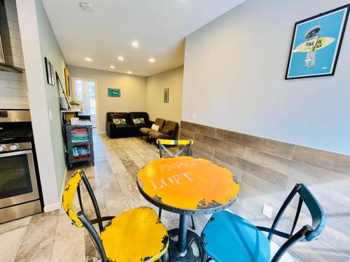 Private Room2 Own Entry Shared Bath One Guest Walk to UCSD — 4-Star Luxury Hotel in San Diego, United States