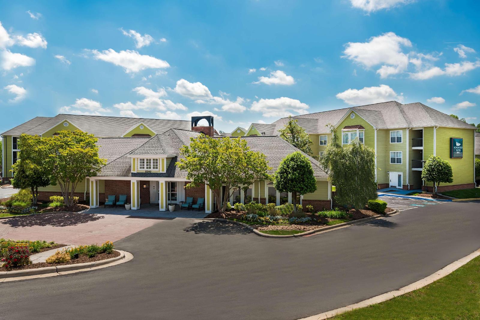 Homewood Suites by Hilton Charlotte North Univ Research - photo 2