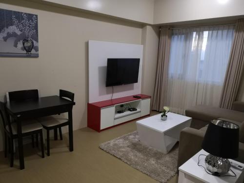 1 BR Avida Davao Unit 217 — 4-Star Luxury Hotel in Davao, Philippines