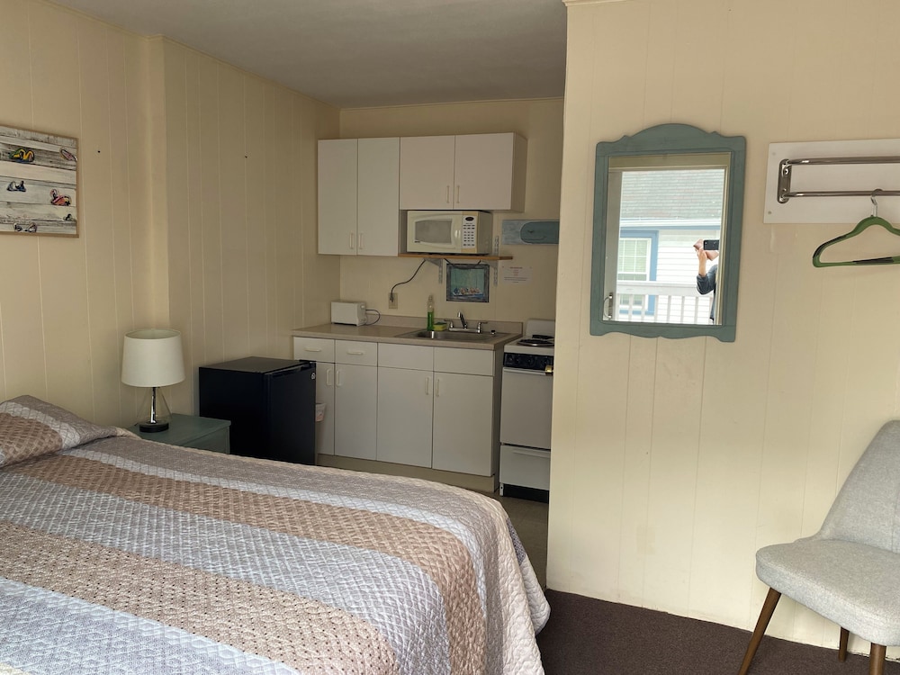Grand View Motel - photo 28