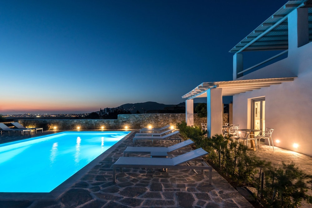 Seven Suites in Naxos, Greece