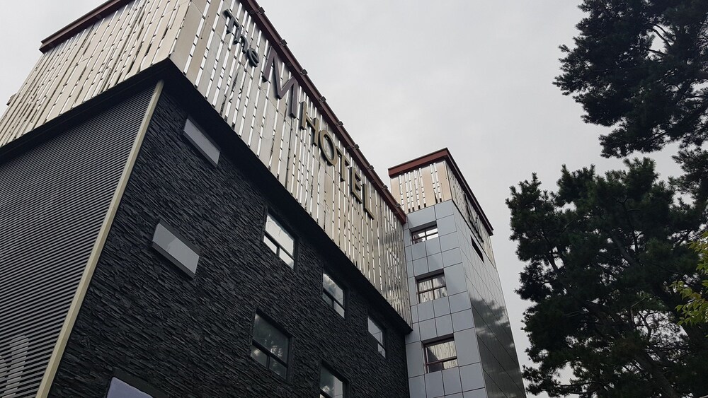 The M Hotel - carbon neutral hotel in Busan