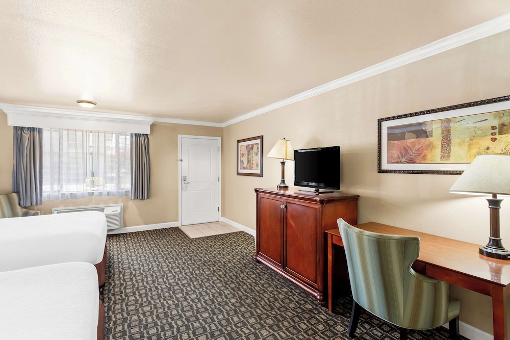 Best Western Miner's Inn - photo 7