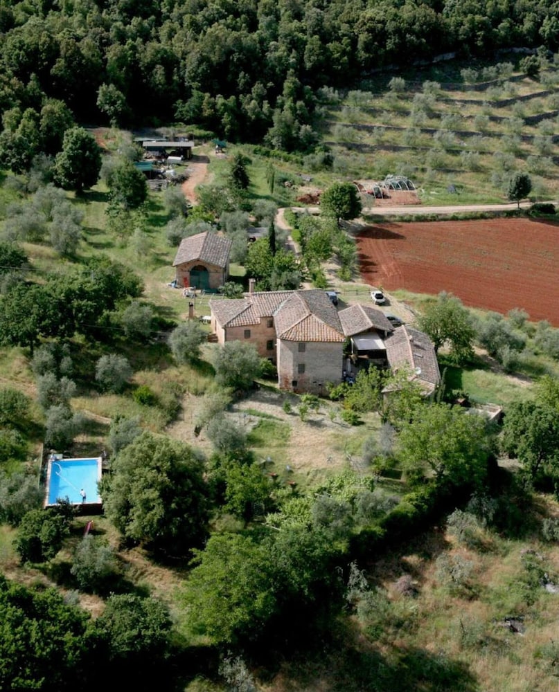 Biofarm Podere Ficareto — hotel in Sovicille