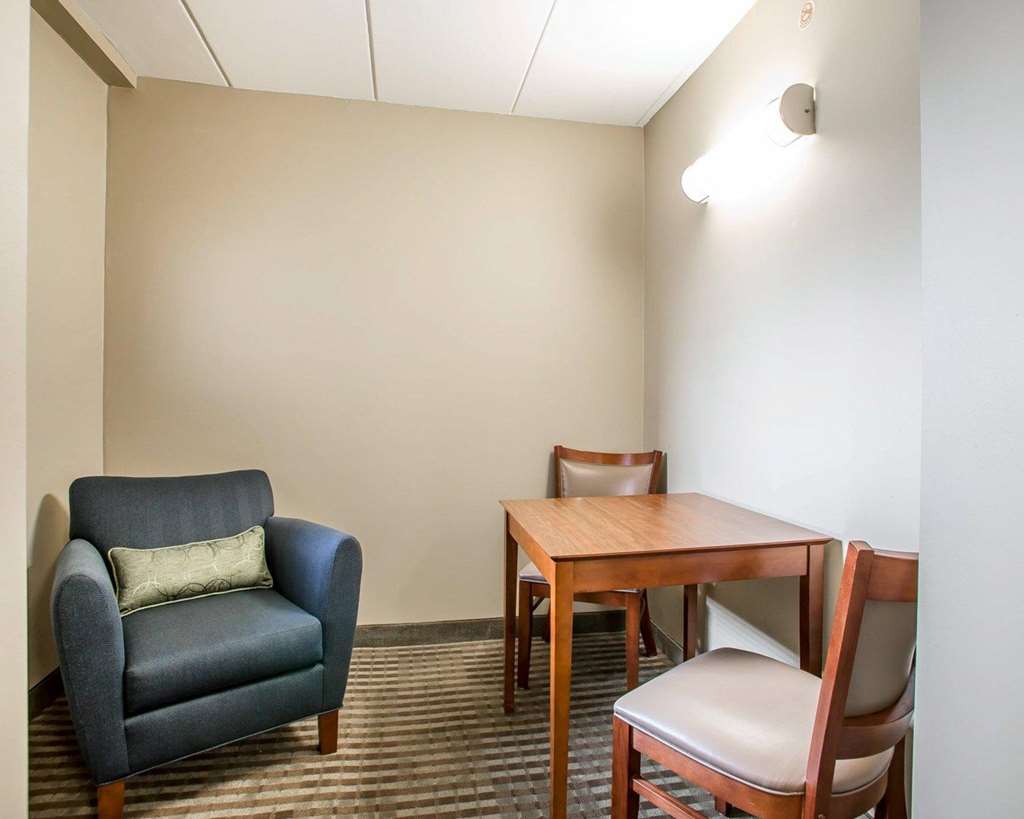 Comfort Inn Hammond I 94 - photo 16