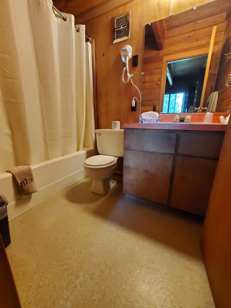 Virginian Resort - photo 29
