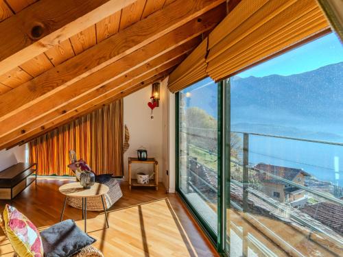 Holiday Home Tzoffhaus by Interhome — 4-Star Luxury Hotel in Domaso, Italy