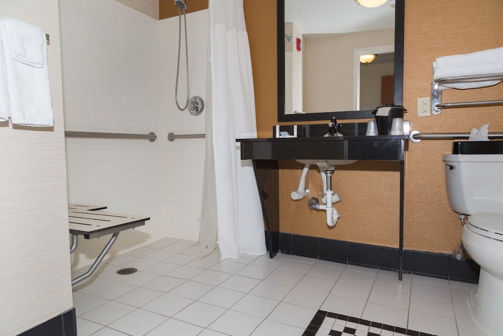 Fairfield by Marriott Inn & Suites Morgantown - photo 14