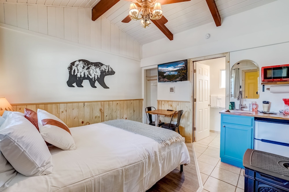 Tahoe Mountain inn - photo 23