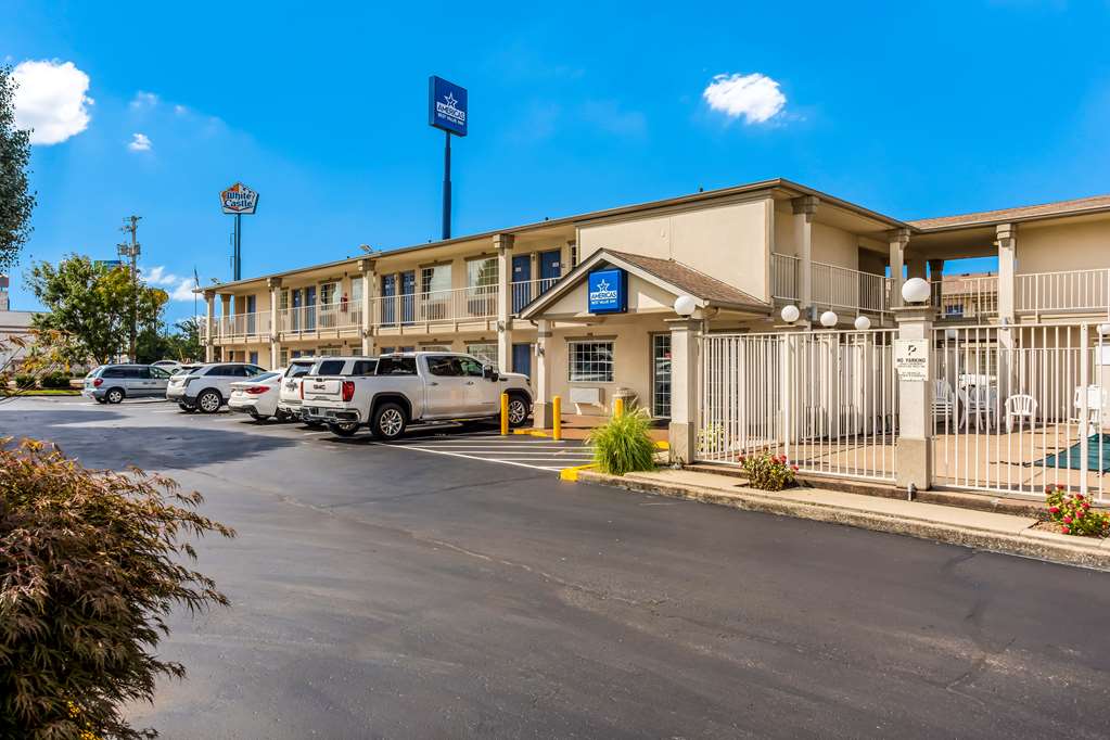 Americas Best Value Inn Bowling Green — Bowling Green