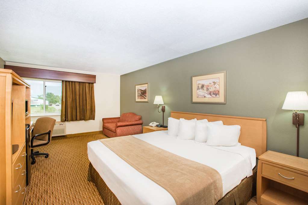 Ramada by Wyndham Spirit Lake Okoboji - photo 13