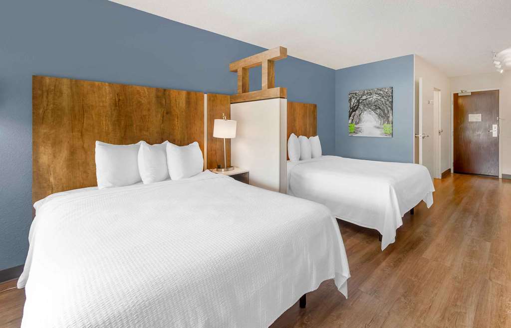 Extended Stay America Premier Suites Fort Lauderdale Convention Center Cruise Port - photo 17