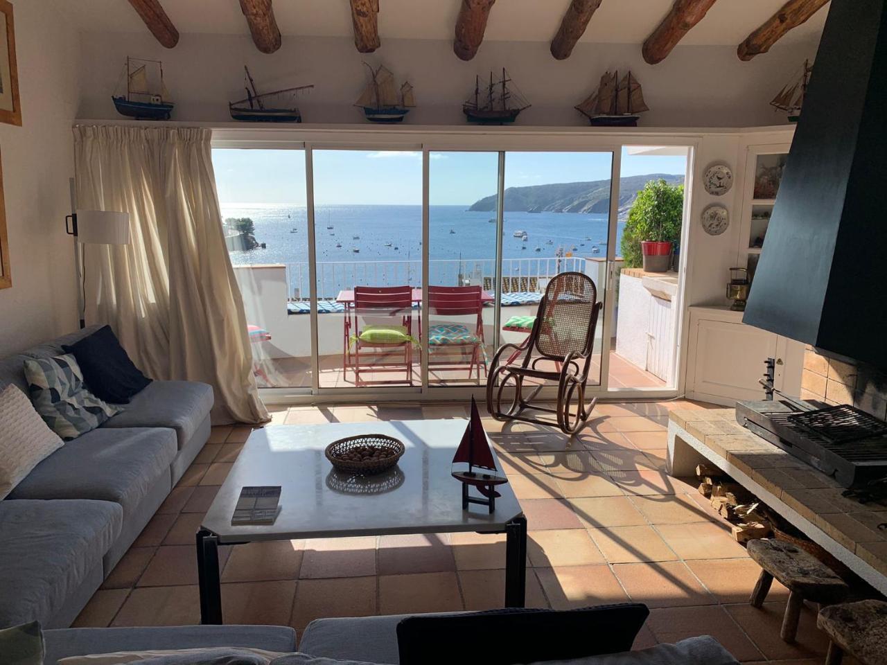 Es Forn Cadaques — Cadaques
