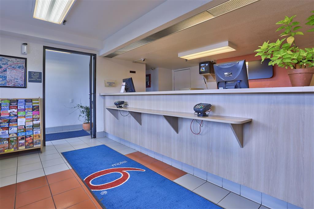 Motel 6 Flagstaff AZ West Woodland Village - photo 25