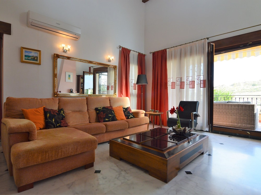 Luxury Villa Near Costa Blanca — Algorfa — photo 5