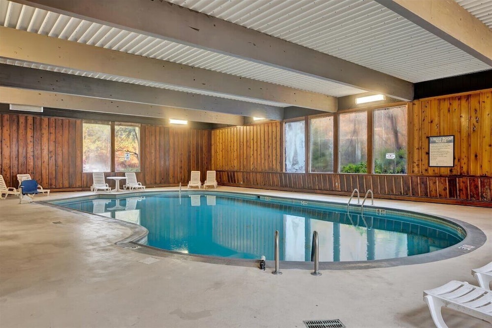 The Lodge Luxury Resort At Lake Harmony - photo 15