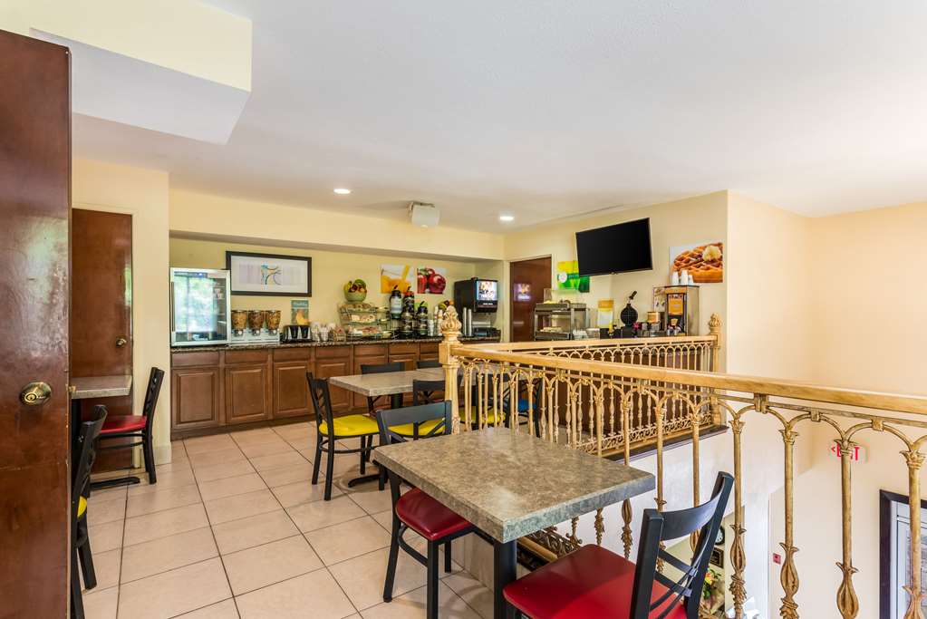 Quality Inn Huntersville near Lake Norman - photo 29