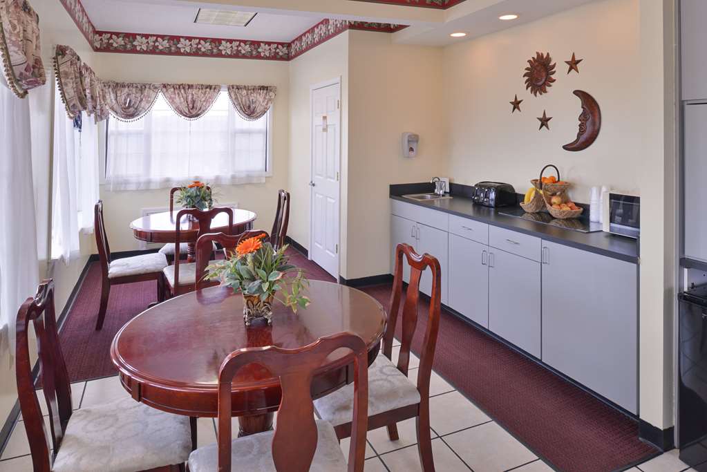 Americas Best Value Inn Wildersville - photo 23