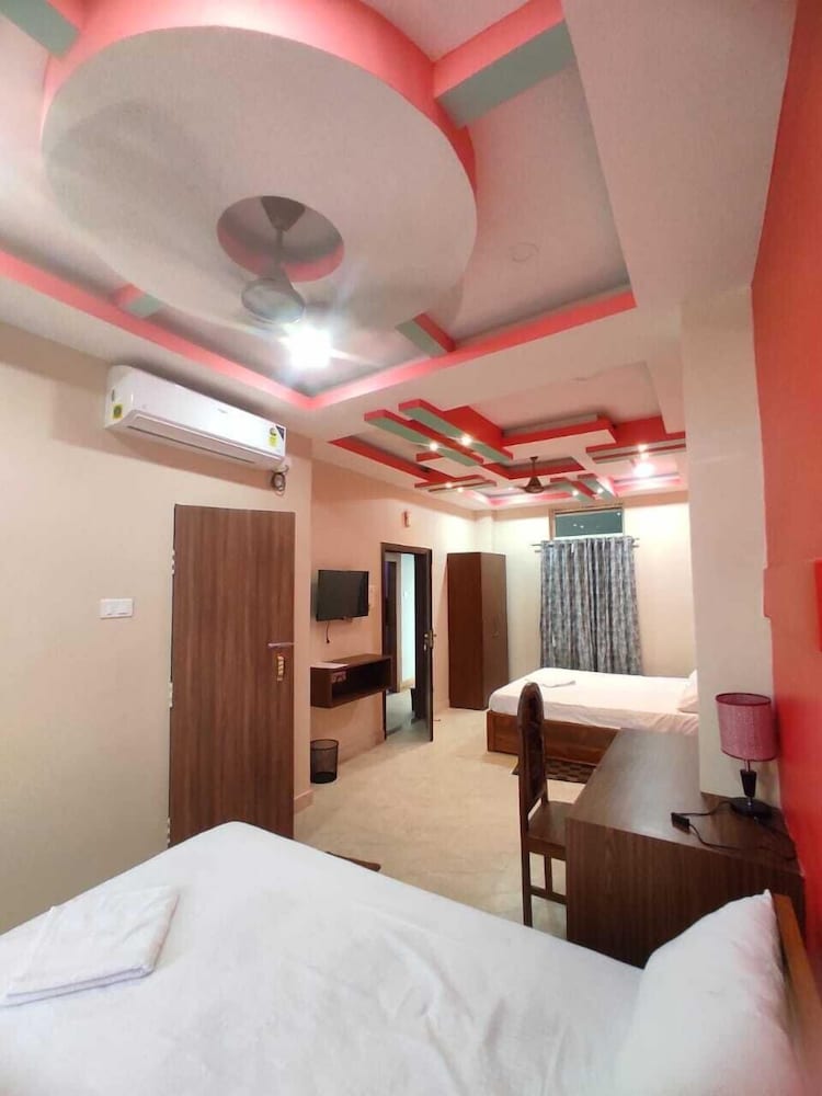 Hotel Aaradhya — Guwahati — photo 4