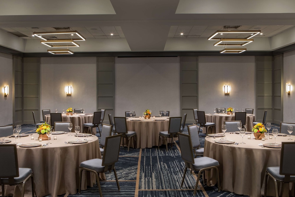 DoubleTree by Hilton Washington DC North Gaithersburg - photo 26