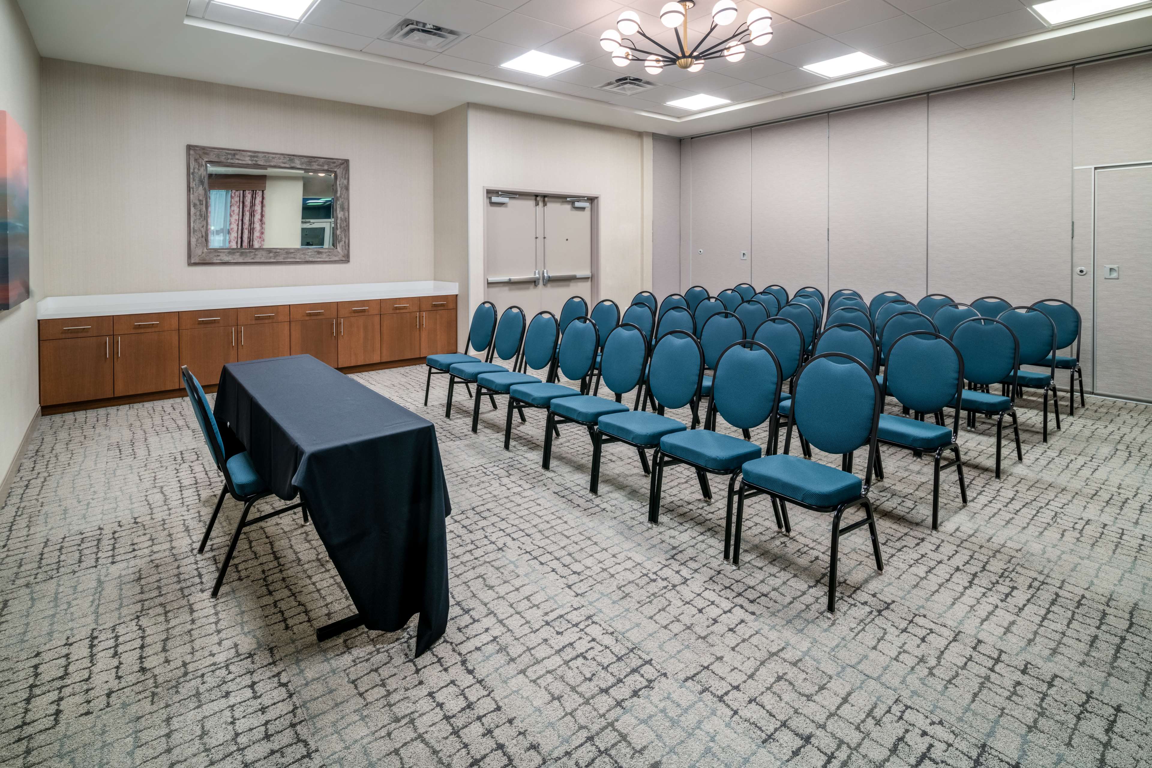 Hilton Garden Inn Brunswick - photo 11
