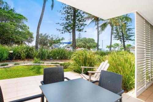 Unit 8 Plantation Resort Rainbow Beach — Rainbow Beach
