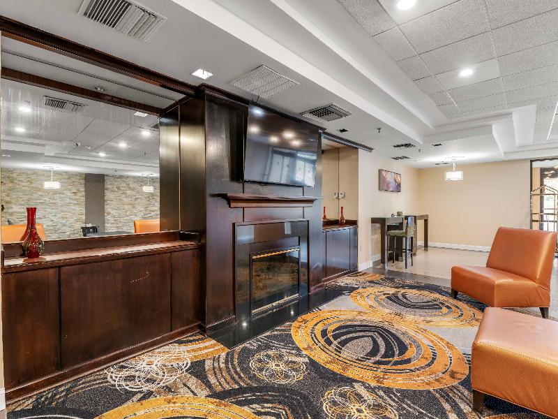 Ramada Plaza Charlotte Airport Hotel and Conference Center - photo 15