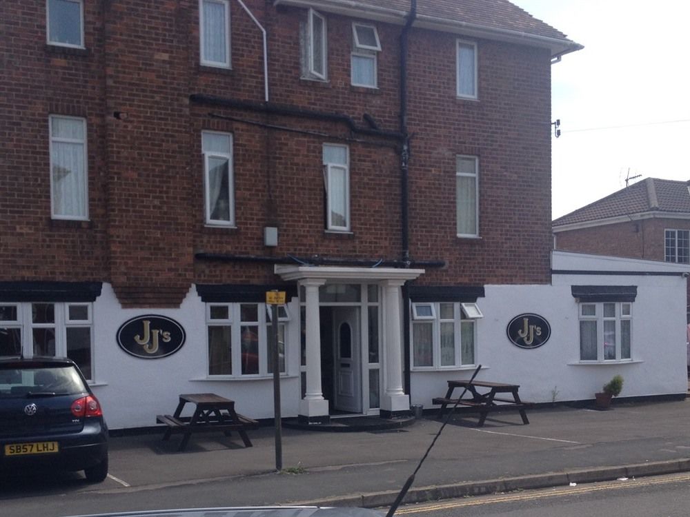 Jjs Hotel - carbon neutral hotel in Skegness
