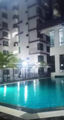 My Dallyne's Homestay at The Heights Residence Ayer Keroh Melaka — 4-Star Luxury Hotel in Kampung Ayer Keroh, Malaysia