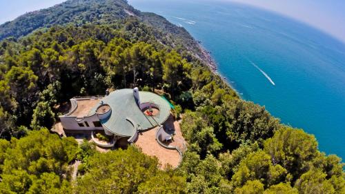 B&B Al Cavalluccio Marino — 4-Star Luxury Hotel in Ameglia, Italy