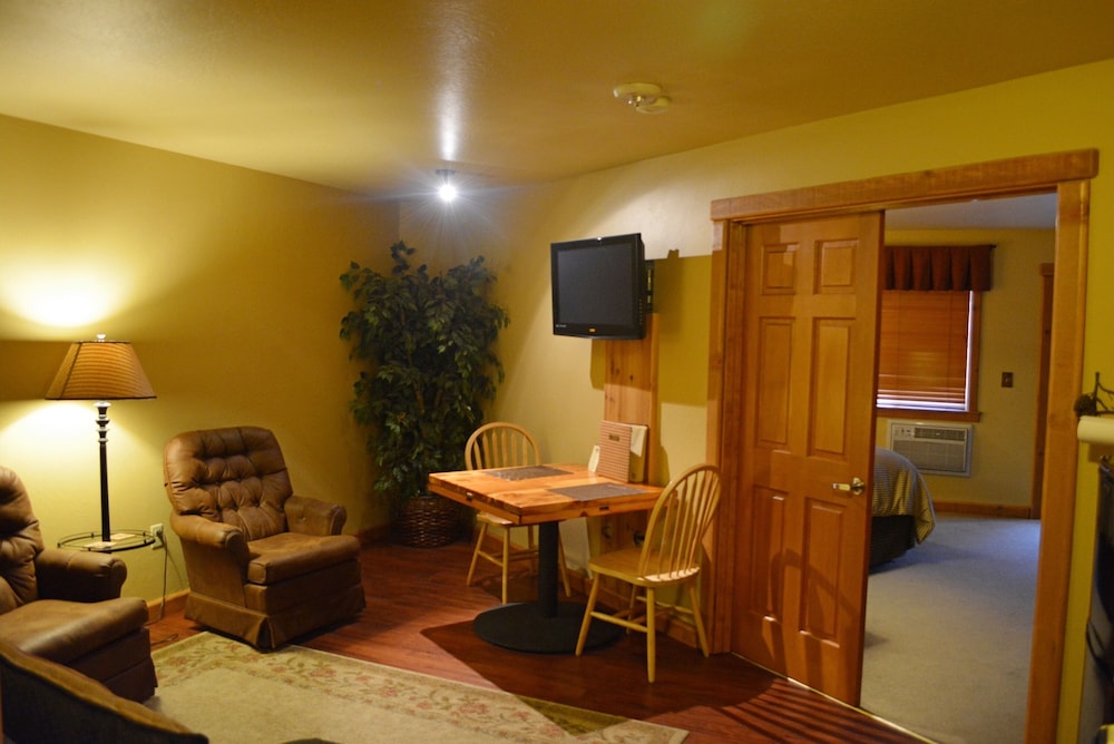 Callahan's Mountain Lodge - photo 10