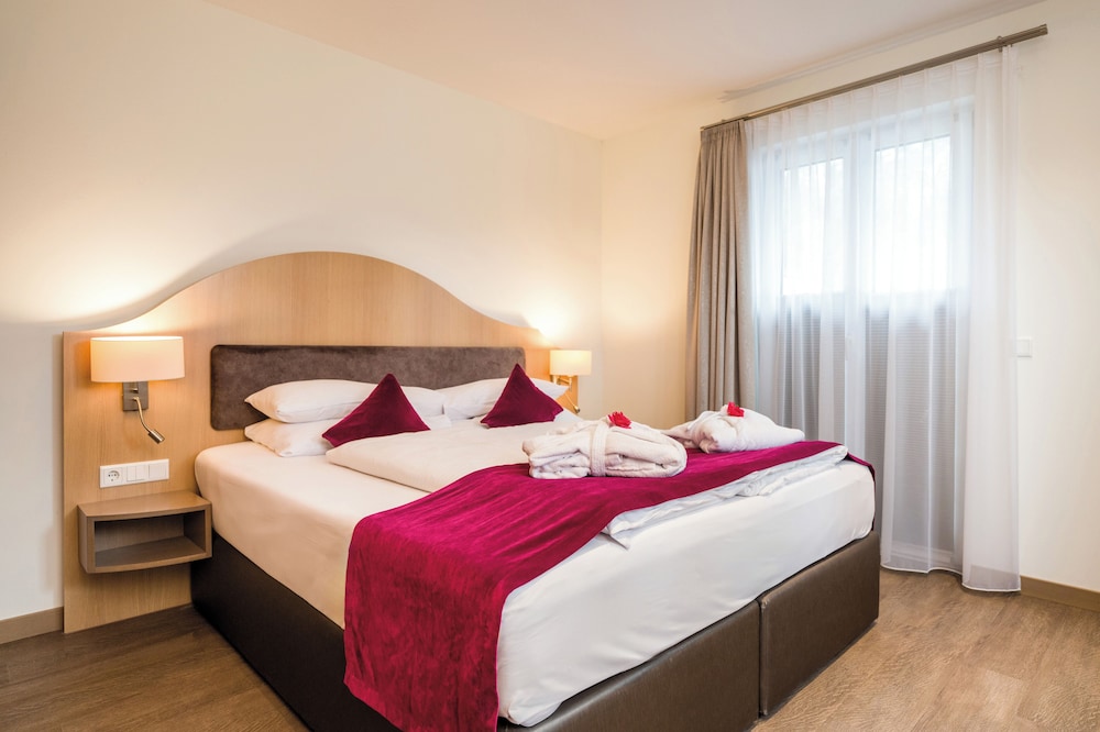 Villa Ludwig Suite Hotel & Chalet — 4-Star Luxury Hotel in Schwangau, Germany