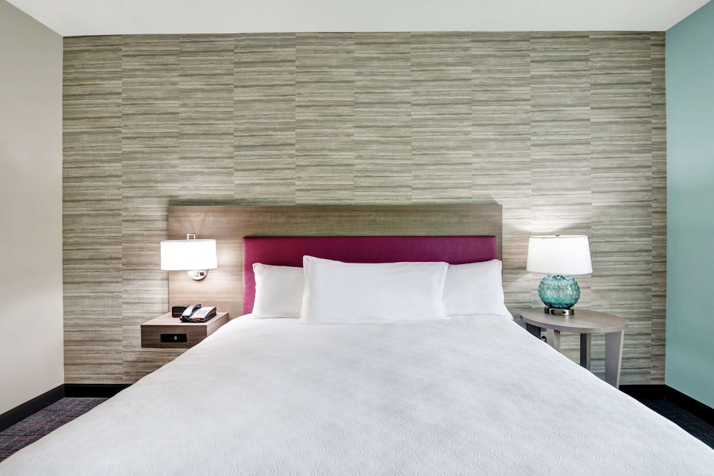Home2 Suites by Hilton Pecos - photo 8
