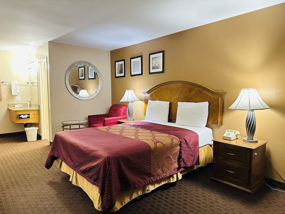 Franciscan Inn - photo 14