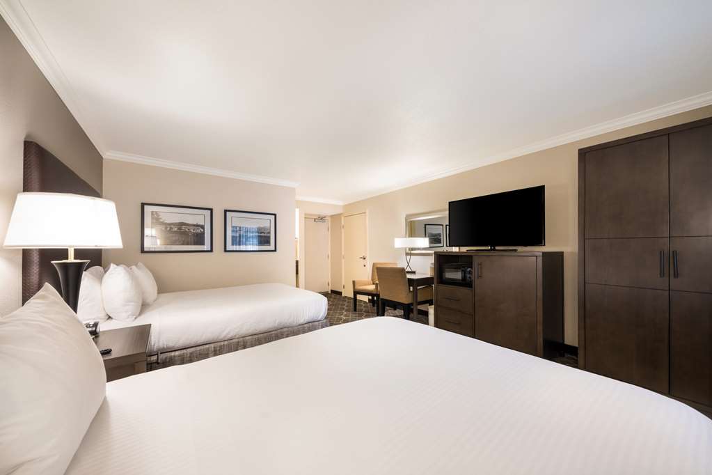 Best Western Danville Sycamore Inn - photo 12
