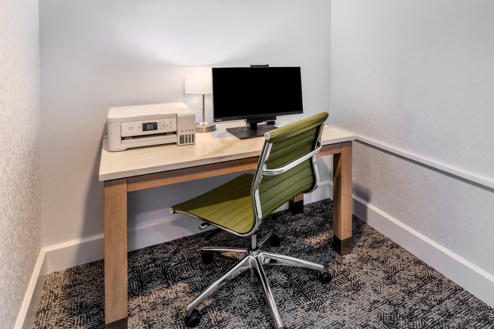 Staybridge Suites Denver Cherry Creek by IHG - photo 42