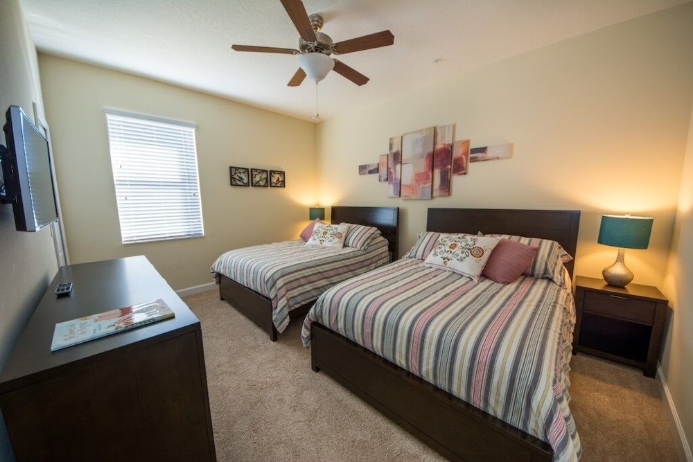 Alana's Champions Gate Townhome Kissimmee - photo 18