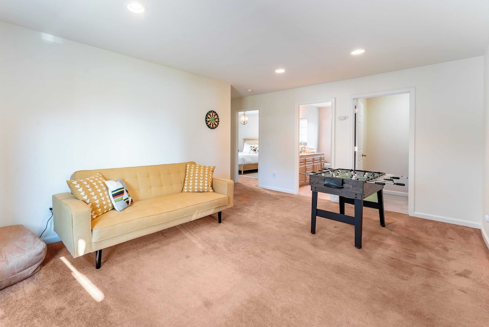 Blitzen by Avantstay Pet friendly Tahoe Retreat Near Heavenly Ski Resort - photo 25