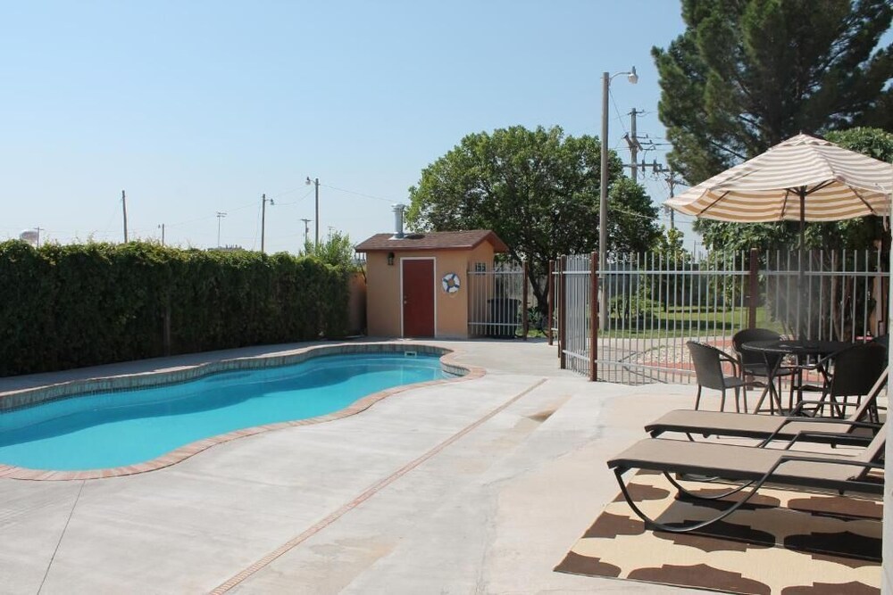 Adobe Rose Inn - photo 28