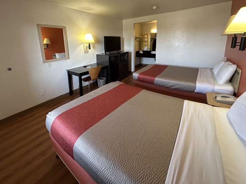 Motel 6 Bellflower CA Los Angeles - photo 7