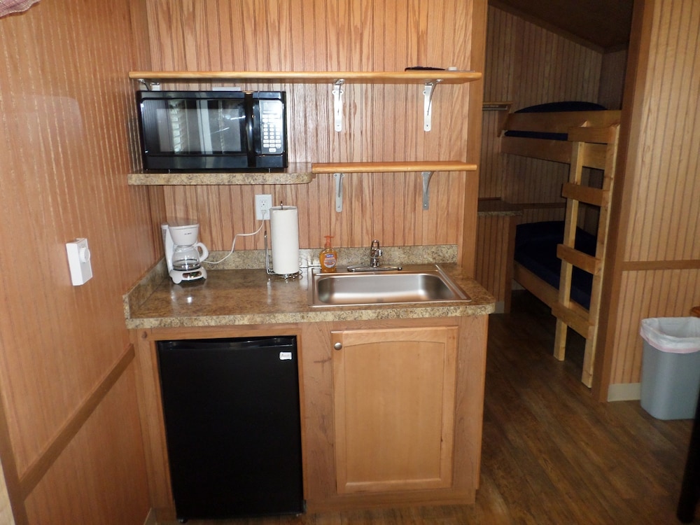 Westward Ho RV Resort & Campground - photo 10